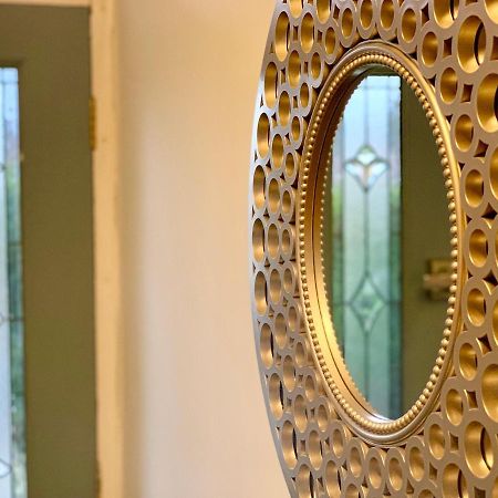 Stoke-on-Trent Stamer House By Yourstays, Stylish Quirky House, With 4 Double Bedrooms, Book Now! מראה חיצוני תמונה