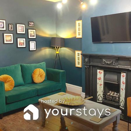 Stoke-on-Trent Stamer House By Yourstays, Stylish Quirky House, With 4 Double Bedrooms, Book Now! מראה חיצוני תמונה